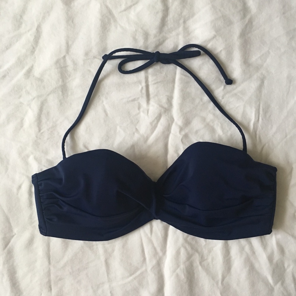 Victoria’s Secret bikini top